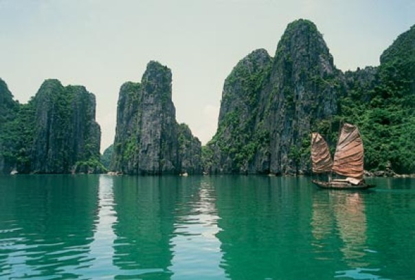 diendanbaclieu-51716-halong-346-2098069849.jpg