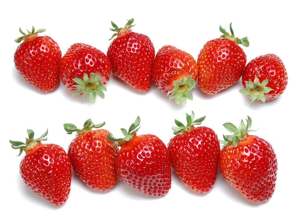 vforum.vn-39827-strawberry-wallpaper-yeah1-lc12.jpg