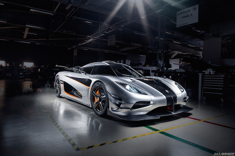 vforum.vn-180866-3066022-koenigsegg-one-1-2.jpg