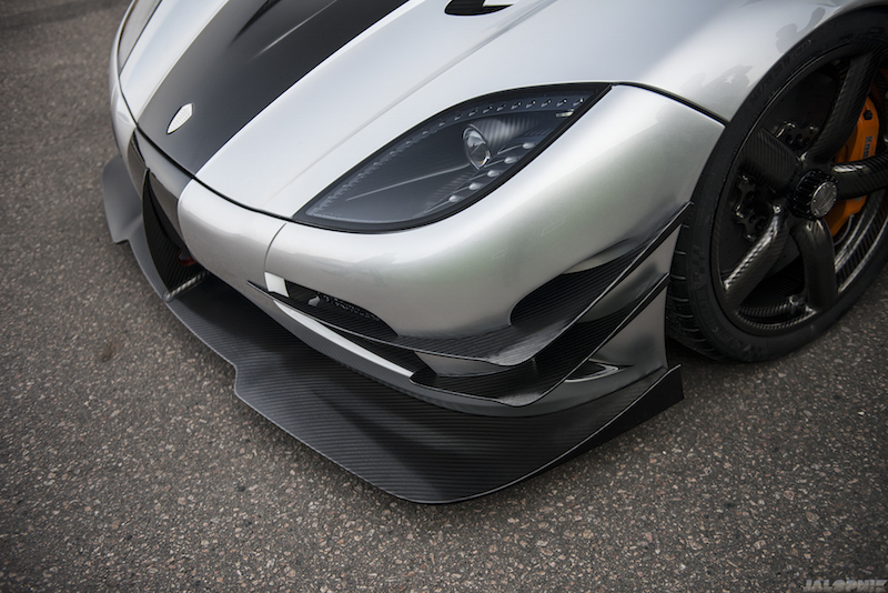 vforum.vn-180866-3066034-koenigsegg-one-1-14.jpg