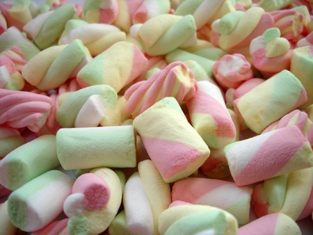 vforum.vn-205953-color-marshmallows-540005.jpg