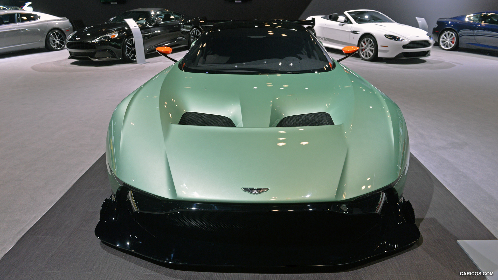 vforum.vn-233729-aston-martin-vulcan-18.jpg