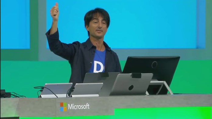 vforum.vn-416313-joe-belfiore.jpg